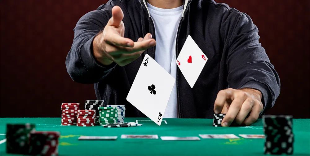 德leyu70vip州扑克大赛涉赌案开庭 报名费超600万元