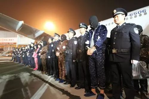 leyu70vip:晨报许昌案件500余起市公安局包机跨国抓获120名犯罪嫌疑人