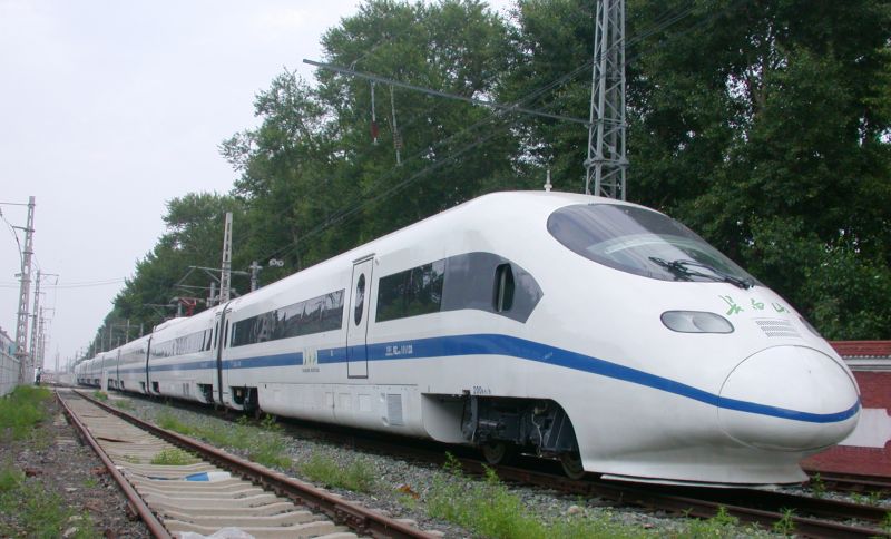 和谐号CRleyu70vipH1型电力动车组是运行于中国大陆的高铁动车组